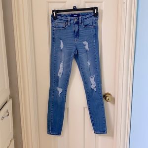 Trendy ripped high rise skinny jeans,